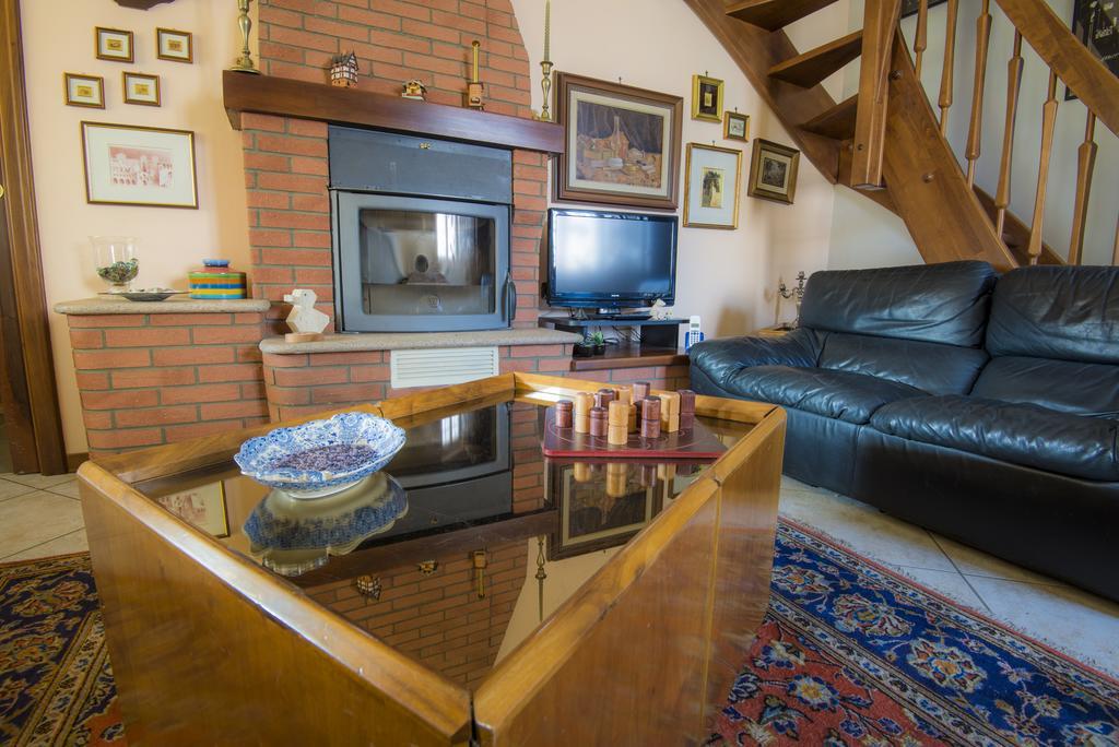 B&B - Il Portichetto Asti Exterior foto